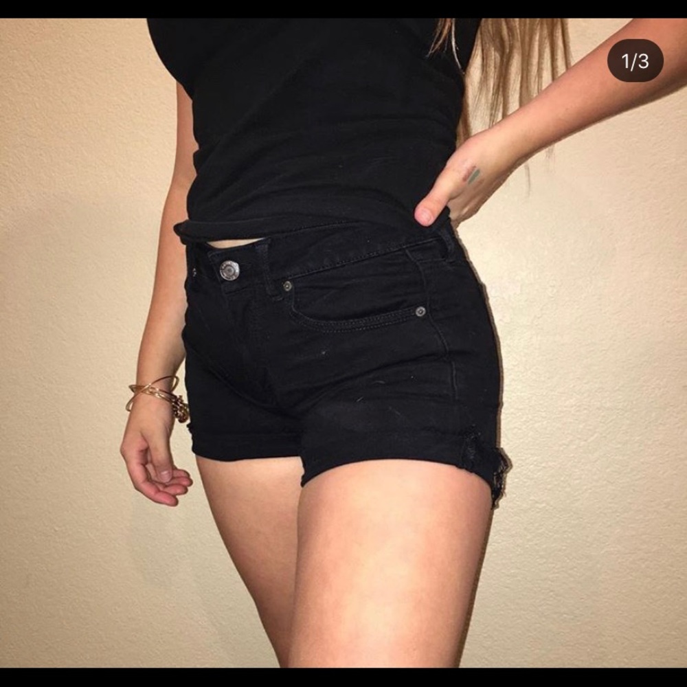 Black American eagle shorts